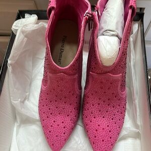 New Pink Rhinestone Boots Size 7.5.